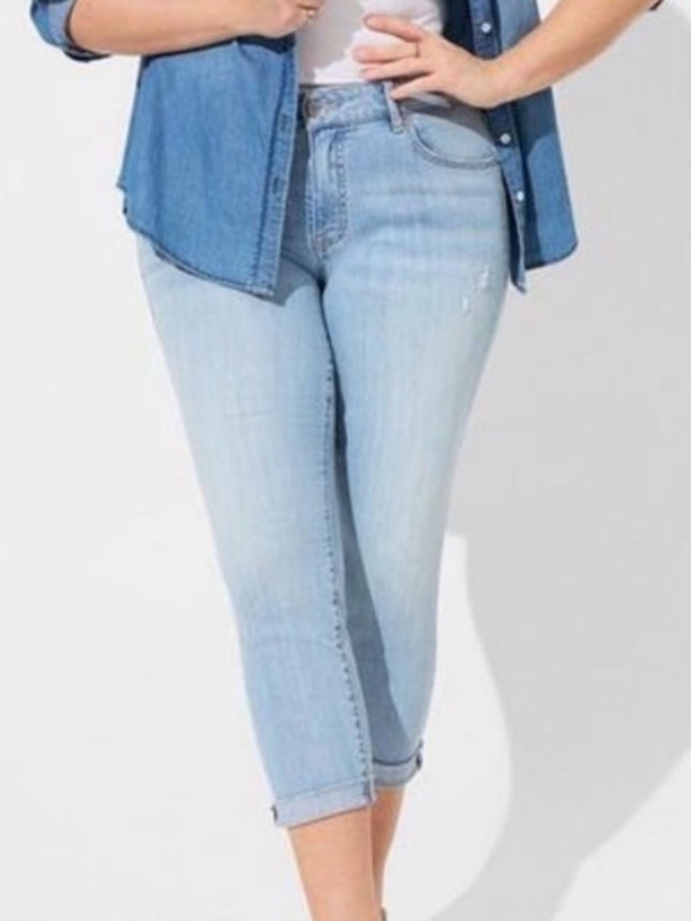 Torrid Crop Boyfriend. Vintage Stretch Jeans Size 24 (3X) NWT - Picture 14 of 15